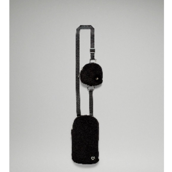 Lululemon Modular Phone Cross Body - fleece - Picture 3 of 7